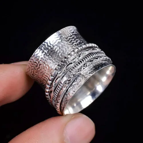 Vista 2 de Silver Spinning Ring, Handmade Hammered Narrow Band, Meditation & Spiritual Fidget Jewelry, Antique Thumb Ring