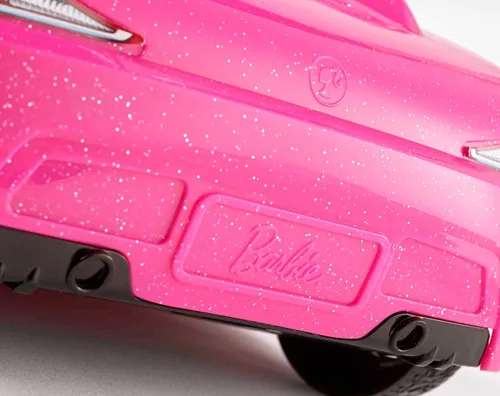 Vista 5 de Barbie convertible y paquete de muñeca