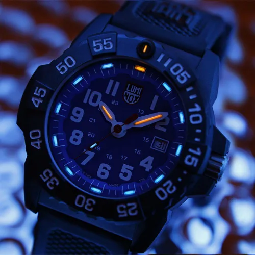 Vista 5 de Luminox Navy Seal - Reloj azul para hombre serie XS35033500 resistente al agua de 6562ft caja y correa de carbono ligeras visibilidad nocturna