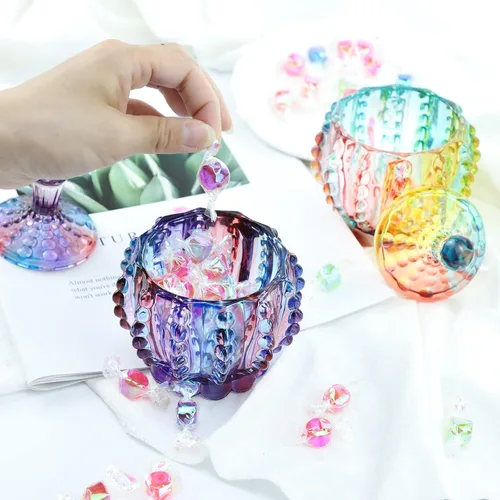 Vista 9 de SOCOSY Tarro de boticario de vidrio transparente en relieve con tapa, Tarro de dulces Tarro de buffet de dulces de boda Caja de joyería de cristal