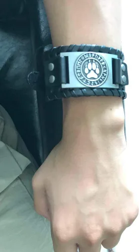 Vista 4 de Pulsera vikinga ajustable de runa nórdica vintage pulsera gótica para celta pagano