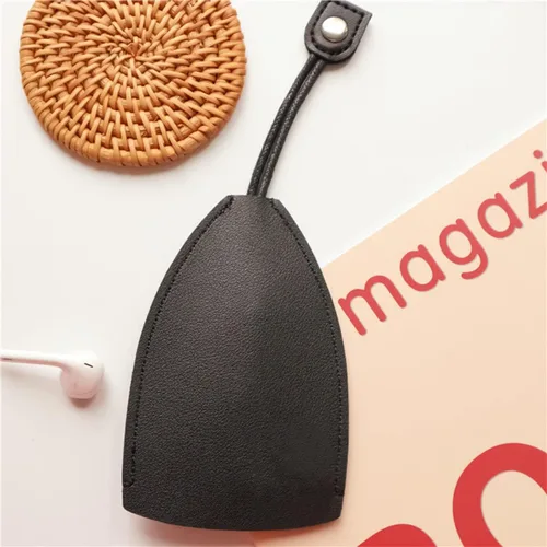 Vista 3 de Funda para Llave de Coche, 2 Piezas de Bolsas de Llavero Extraíbles Creativas, Gancho de Llavero Protector de Gran Capacidad de Cuero PU (Negro)