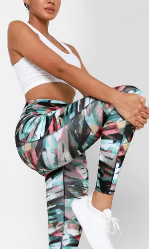Vista 3 de ODODOS - Leggings de yoga con cintura alta y bolsillos para mujer, pantalones de yoga deportivos con control de abdomen, no se transparentan