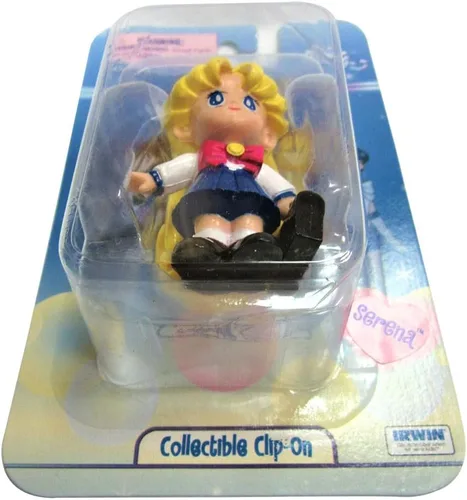 Vista 5 de Irwin Toy Embrace the Power of Sailor Moon Llavero Clip-On - Un accesorio elegante para entusiastas del anime y coleccionistas