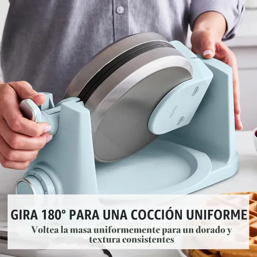 Vista 3 de Martha Stewart Máquina giratoria de gofres, placas antiadherentes de Azul cielo