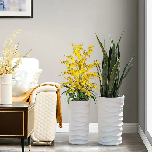 Vista 7 de LuxenHome Macetas Altas para Plantas de Exterior, Juego de 2 Macetas para Interiores y Exteriores con Orificio de Drenaje y Tapón de Goma, Macetas