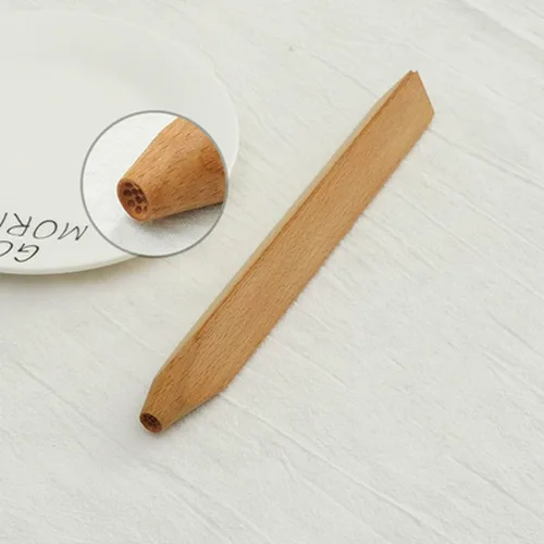 Vista 2 de WellieSTR 1 herramienta de madera para trabajo manual, barra triangular de madera con forma de crisantemo para hornear, postre, jabón de bricolaje