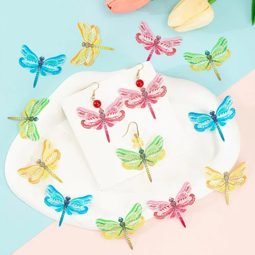 Vista 6 de Ahueca hacia fuera libélula filigrana encantos colgantes de insectos multicolor para pendientes DIY joyas colgantes decoraciones embalaje Libélula