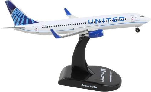 Vista 3 de United 737-800 1/300 2019 Livery PS5815-4