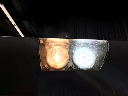 Vista 6 de Luz de aterrizaje de aviones de grado aeronáutico LED PAR36, color blanco, 2100 lúmenes, haz estrecho (terminal de tornillo)
