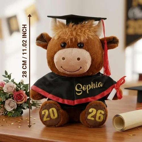 Vista 2 de Peluche personalizado de graduación de vaca de las tierras altas 2026, nombre personalizado con monograma de clase de 2026, lindo regalo