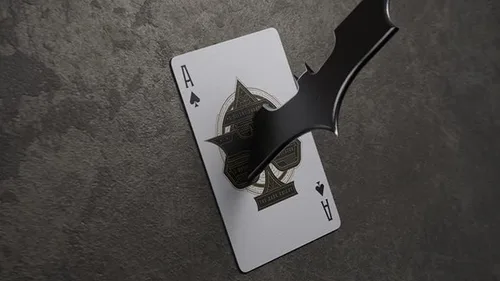 Vista 5 de MJM The Dark Knight x Batman Juego de cartas por theory11