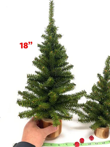 Vista 6 de Decoración de árbol de Navidad de mesa pequeña con base de madera real para escritorio, bandeja escalonada, repisa, pino artificial sin decorar