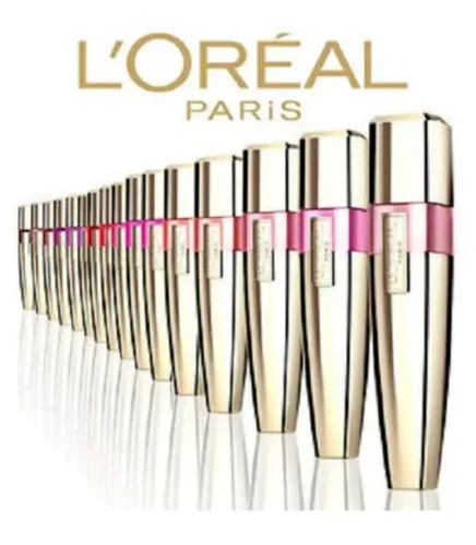 Vista 2 de Lápiz de labios L'Oreal Paris Color Caresse brillo húmedo, 0.17 onzas