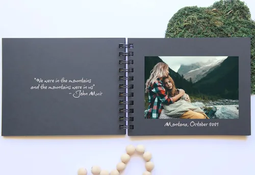 Vista 2 de You and Me - Álbum de recortes en papel dorado en relieve, 6 x 7.5 pulgadas, 90 páginas en blanco, tapa blanda, álbum de amistad de recuerdo, álbum