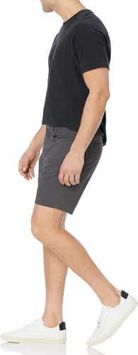 Vista 4 de Tienda Essentials Pantalones cortos de ajuste recto con entrepierna elástica de 7 pulgadas para hombre