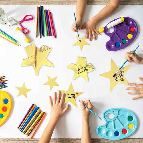 Vista 3 de 120 recortes dorados con purpurina de cinco estrellas, recortes de estrellas de papel para tablón de anuncios, estrellas, aula, pared, fiesta