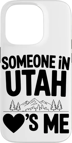 Vista 17 de Someone in Utah Loves Me Long Distance Family Case for iPhone 16