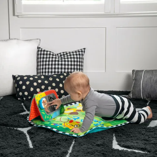 Vista 8 de Baby Einstein Discovery Garden - Alfombrilla y espejo para el tiempo boca abajo, de 0 a 6 meses, multisensorial