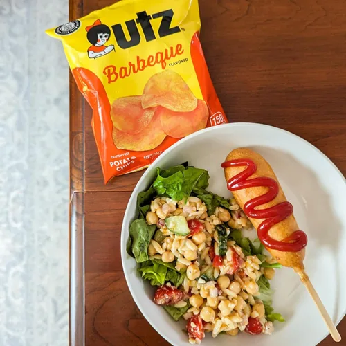 Vista 6 de Utz Papas fritas para barbacoa, 1 onza (paquete de 60), papas fritas crujientes hechas de papas frescas, aperitivos individuales crujientes