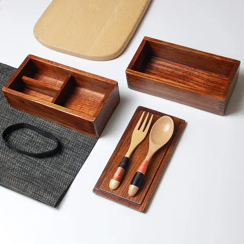 Vista 3 de AOOSY Caja Bento de madera, loncheras, contenedores de almuerzo de madera cuadrados naturales tradicionales japoneses para mujeres y hombres adultos