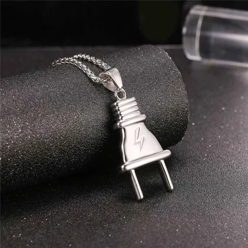 Vista 5 de U7 Punk Necklaces Stainless Steel 18K Gold Plated Large Hip Hop DaggerKnifeSwordSteampunk GearLarge Razor Blade Pendant Necklace for Men Women