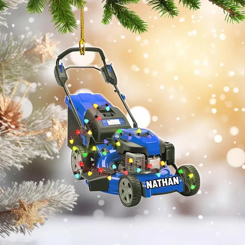 Vista 2 de Adornos de Navidad personalizados para cortacésped 2024, adorno de cortacésped con nombre personalizado con luces de Navidad, adornos de cortacésped