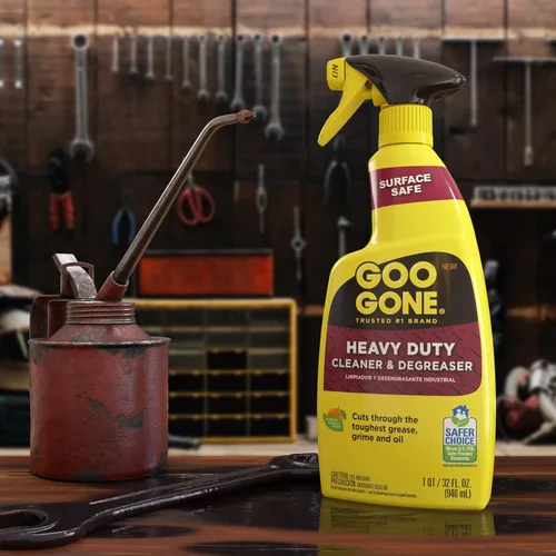 Vista 8 de Goo Gone Spray limpiador y desengrasante resistente con toalla de limpieza de microfibra, corta a través de grasa, aceite y mugre resistentes, 32