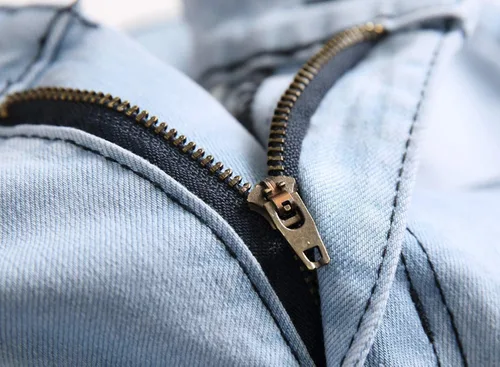 Vista 4 de Pantalón de jean elastizado ajustado moderno para hombre
