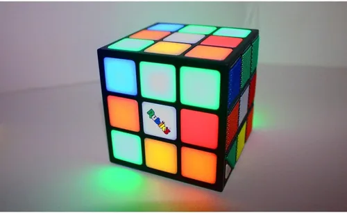Vista 3 de Rubik's - Altavoz de cubo con luz portátil