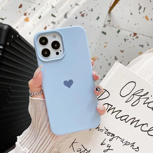 Vista 3 de Funda compatible con iPhone 13 Pro Max de silicona para mujeres y niñas, diseño de corazón azul, delgada, con forro de microfibra suave