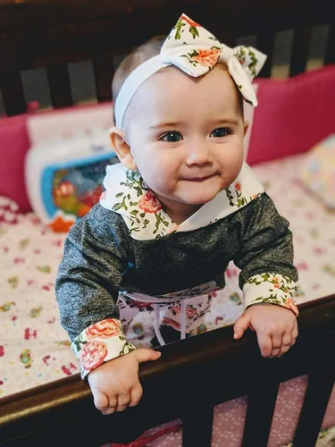 Vista 3 de Derouetkia Conjunto de ropa floral de manga larga con capucha, pantalones casuales y diadema