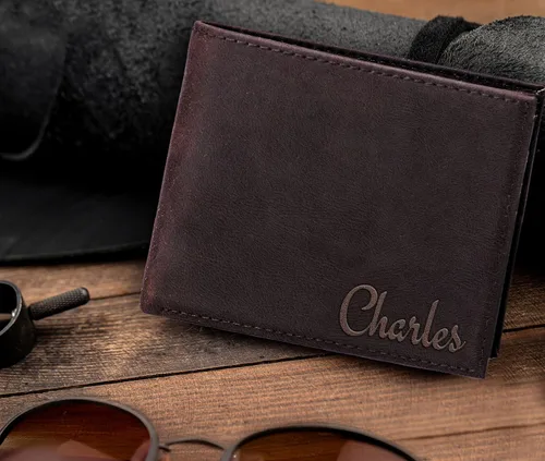 Vista 4 de Cartera personalizada para hombre, billetera de cuero genuino, carteras personalizadas para hombre, marido, papá, novio, novio, regalo para Marrón