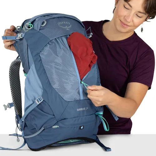 Vista 12 de Osprey Sirrus 24L Mochila de Senderismo para Mujeres - Mochila de Día Ajustable con Cubierta Impermeable para Lluvia y Bolsillos para Botellas, Gris