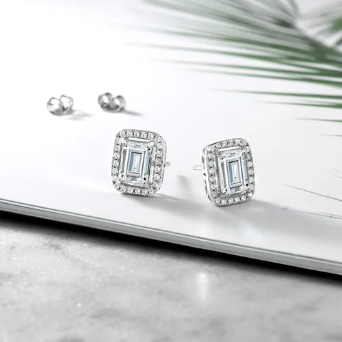 Vista 28 de Gem Stone King Aretes de plata de ley 925 con piedra natal Corte esmeralda de 0.315 x 0.236 in Aretes de halo para mujer