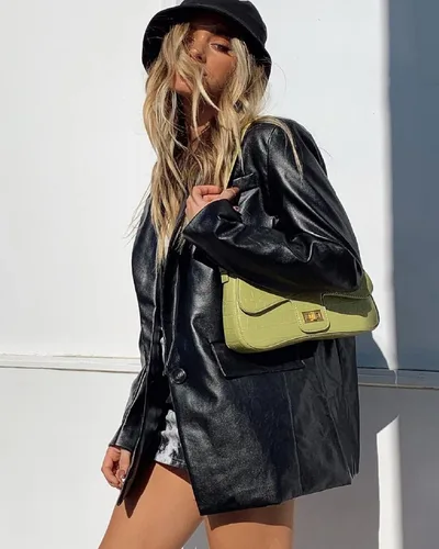Vista 2 de Pepochic Womens Oversized Leather Jacket Long Sleeve Faux Leather Blazer Lapel Button Down Leather Shacket Coat with Pockets