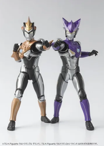 Vista 8 de TAMASHII NATIONS Bandai S.H. Figuarts Ultraman Rosso Aqua Figura de acción