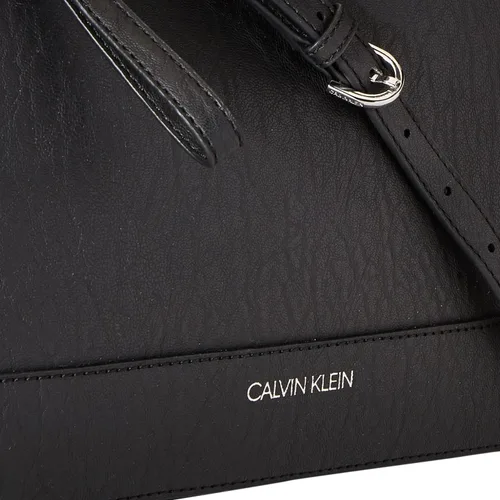 Vista 5 de Calvin Klein Sonoma Bubble Lamb Novelty Messenger Crossbody