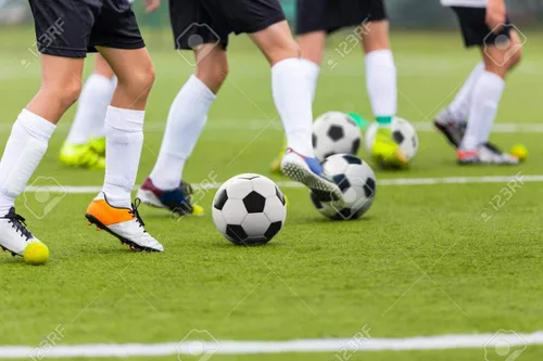 Vista 2 de Mikasa FT5 ABK Balón de fútbol y Footvolley Tamaño 5, bilt suave BK/WH