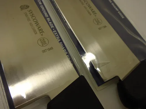 Vista 2 de Juego de cubiertos profesionales de marca comercial (2) cuchillos, cuchillo de chef de 8 pulgadas y cuchillo de corte de carne de carnicero de 10