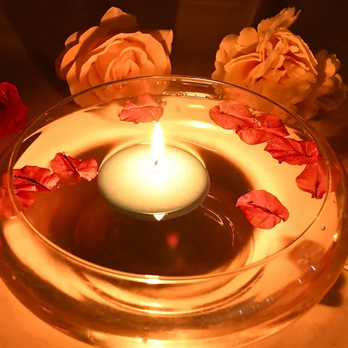 Vista 7 de Zest Candle Velas flotantes azul claro de 3 pulgadas