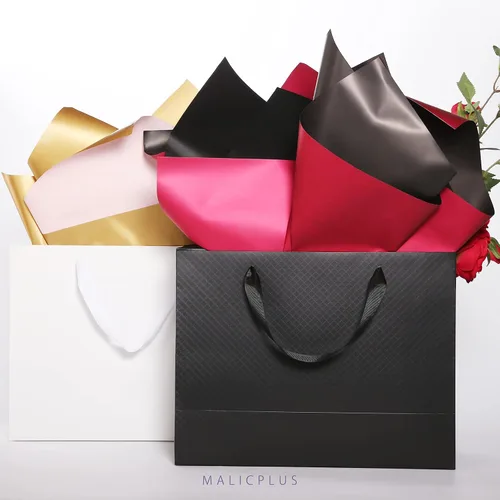 Vista 6 de 12 bolsas de regalo grandes de 13 x 5 x 10 pulgadas, bolsas de regalo grandes color negro mate con asas para el día de Acción de Gracias y todas