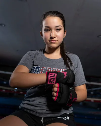Vista 3 de Title Boxing Attack Nitro Speed Wraps 2.0 - Envolturas de boxeo, envolturas rápidas de boxeo, envolturas de mano para guantes de boxeo, guantes