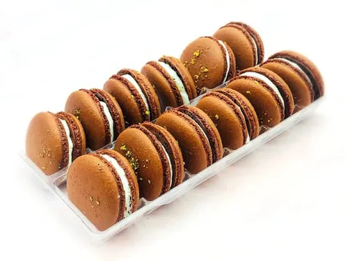Vista 2 de Paquete de 12 Macaron vegano de avellana y pistacho
