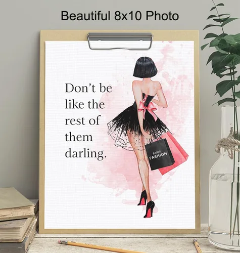 Vista 4 de Arte de pared con cita – Decoración de pared glamorosa – Diseño de moda de lujo para habitación o decoración del hogar – Regalo de alta costura