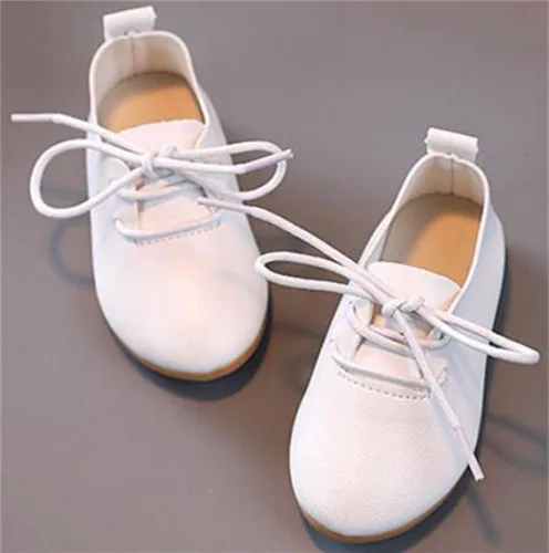 Vista 6 de Zapatos planos estilo británico con cordones para niños pequeños y niñas pequeñas