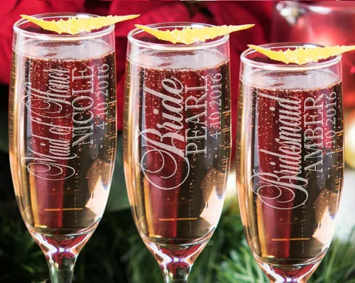 Vista 3 de Elegante dama de honor para dama de honor, novia, copa de champán personalizada de 6.25 onzas, copa de champán personalizada para boda, fiesta