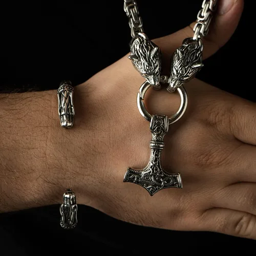 Vista 5 de VikingsBrand Handmade Stainless Steel Thors Hammer Necklace with Wolf Heads Mjolnir Pendant Viking Gifts for Men Norse Jewelry for Men Authentic