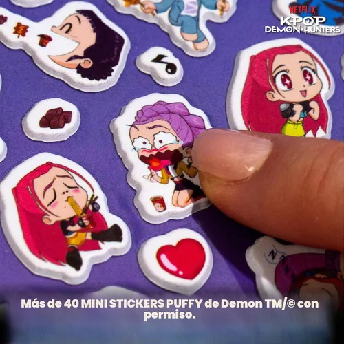 Vista 3 de Horizon Group USA Juego de calcomanías hinchadas para niños, cazadores de demonios Kpop