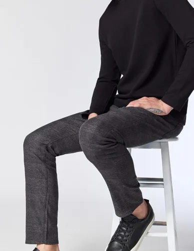 Vista 49 de Mavi Jake - Jeans para hombre, tiro regular, pierna ajustada